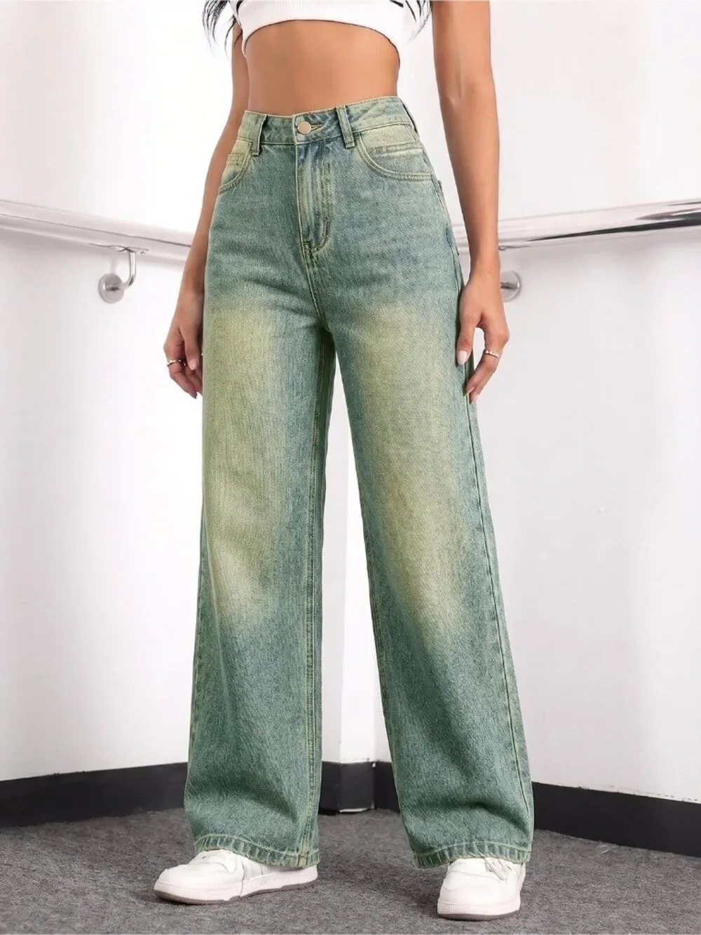 Women's Retro Blue Denim Y2k Straight Leg Button Zipper High Waisted Baggy Jeans